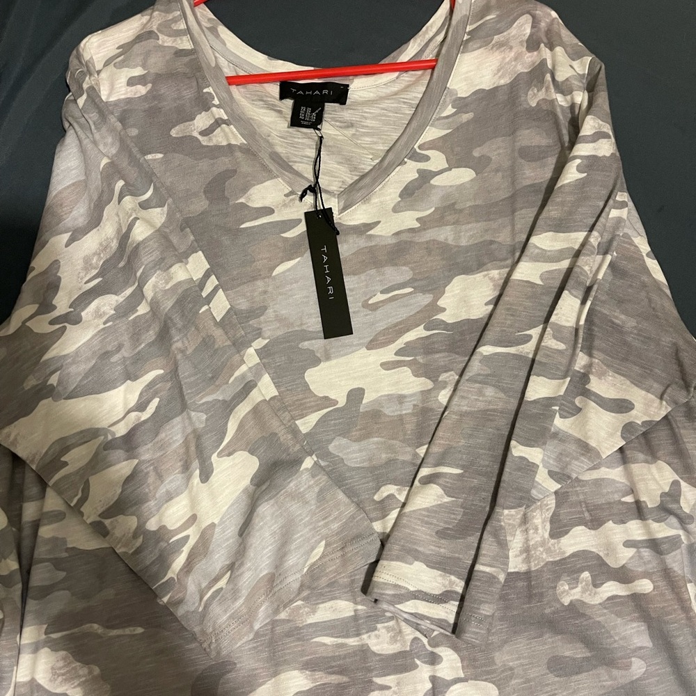 Tahari camo shirt